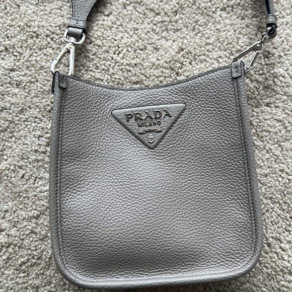 Prada Mini Leather Shoulder Bag- NEW - Picture 2 of 9